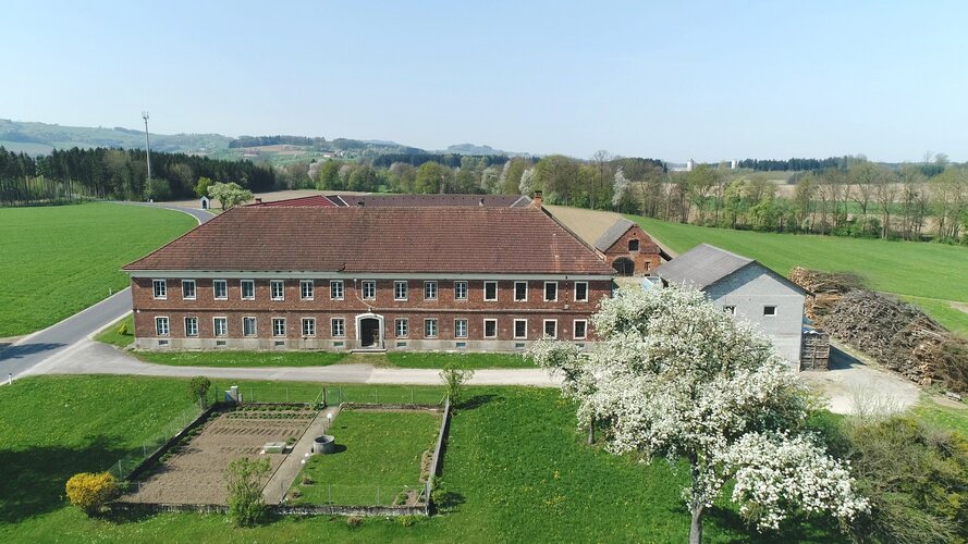 © Cleanhill Studios Foto eines Gehöfts